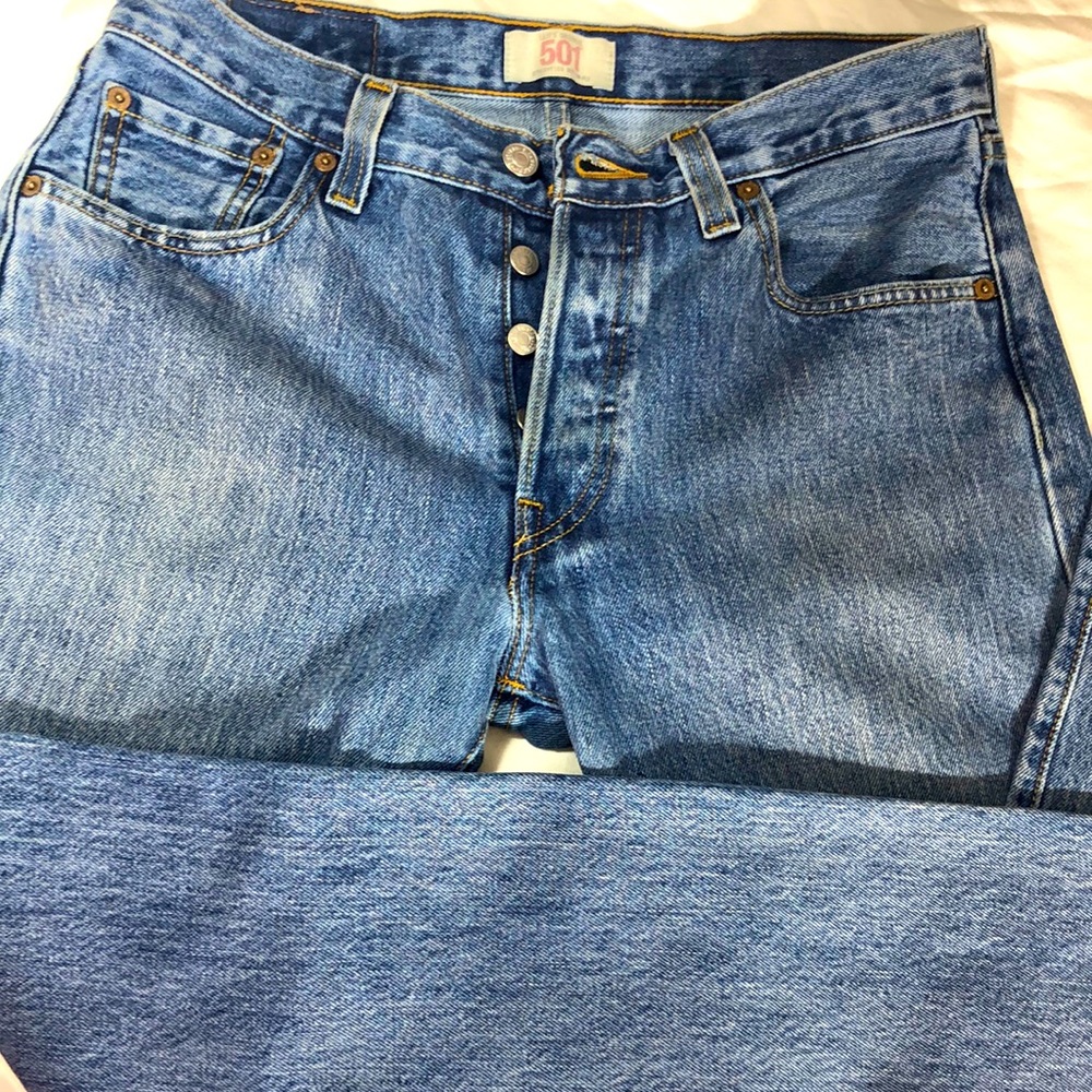 501 Levi’s Original Button- Fly